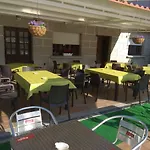 Casa Rodino בית הארחה Meaño