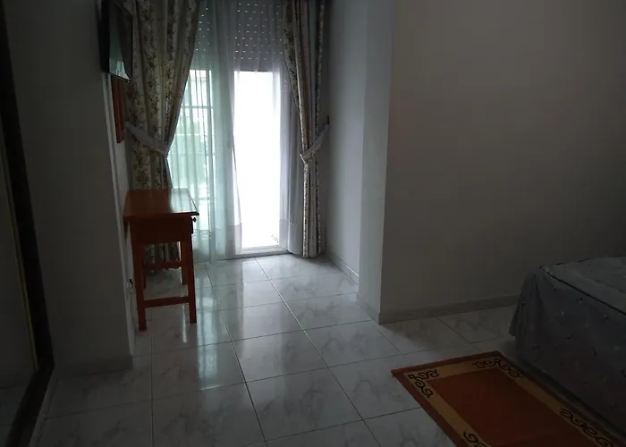 Casa Rodino Affittacamere 3*